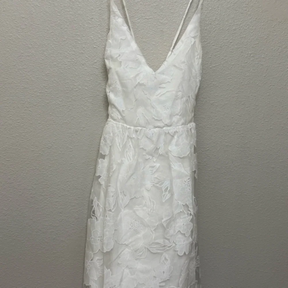 SOLD Brand New Lulus Feeling Like Forever White Jacquard Organza Midi Dress XL - Picture 6 of 10
